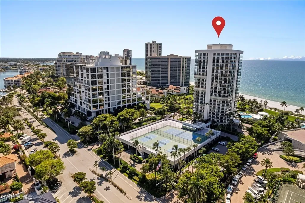 Naples FL, 4901 Gulf Shore Boulevard N, Unit 1503