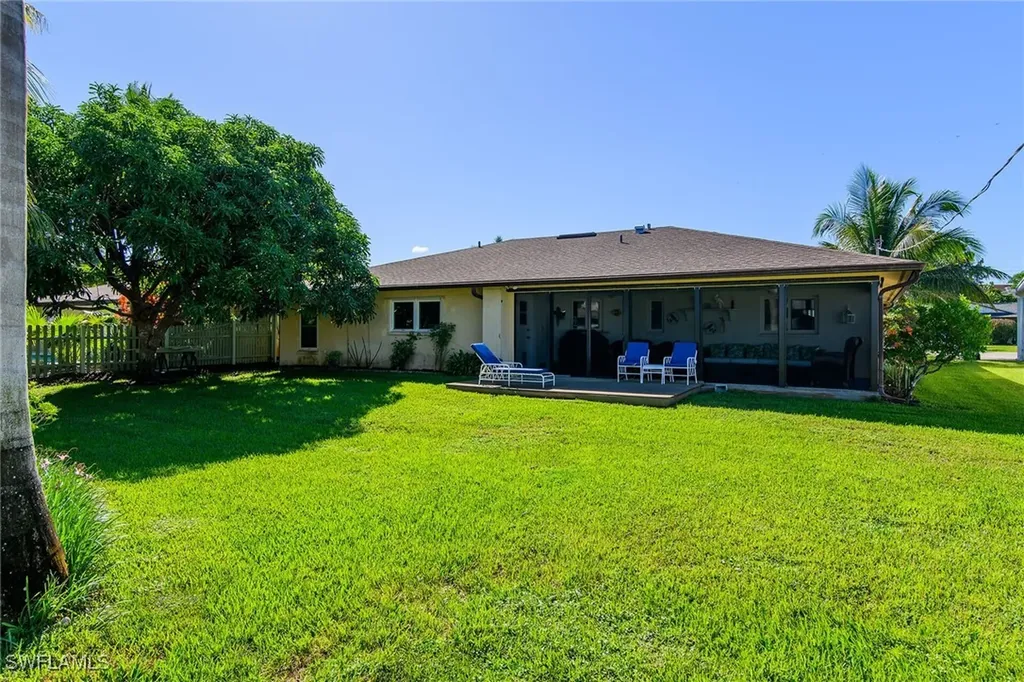 1337 Wisconsin Drive Naples FL 34103