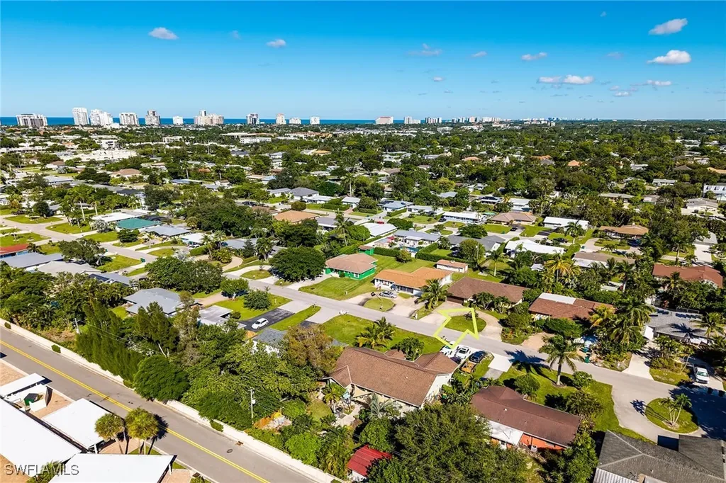 1337 Wisconsin Drive Naples FL 34103
