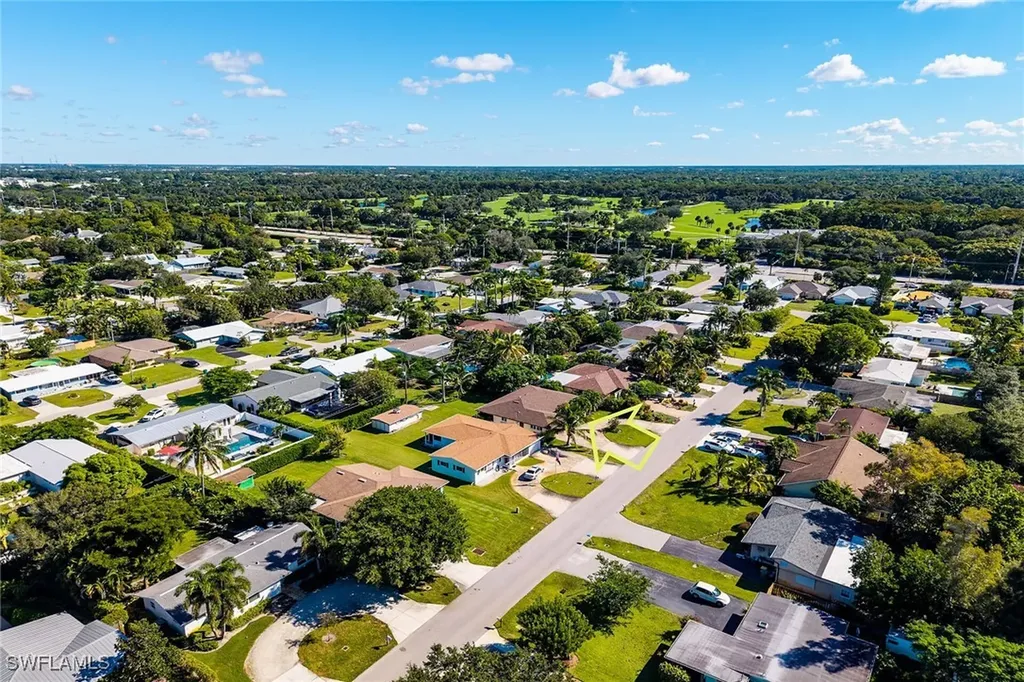 1337 Wisconsin Drive Naples FL 34103