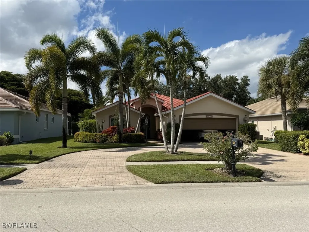 2276 Heritage Greens Drive Naples FL 34119
