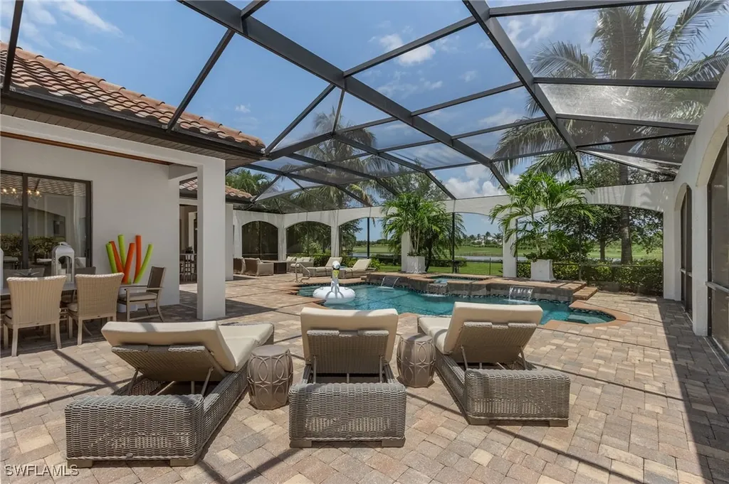 3423 Runaway Court Naples FL 34114