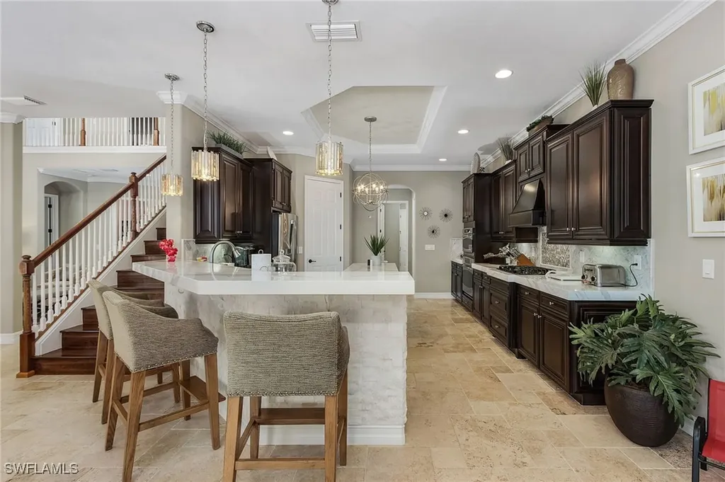 3423 Runaway Court Naples FL 34114