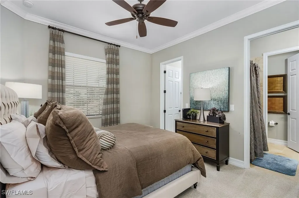 3423 Runaway Court Naples FL 34114