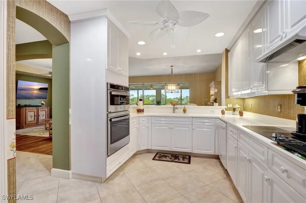 720 Waterford Drive Naples FL 34113