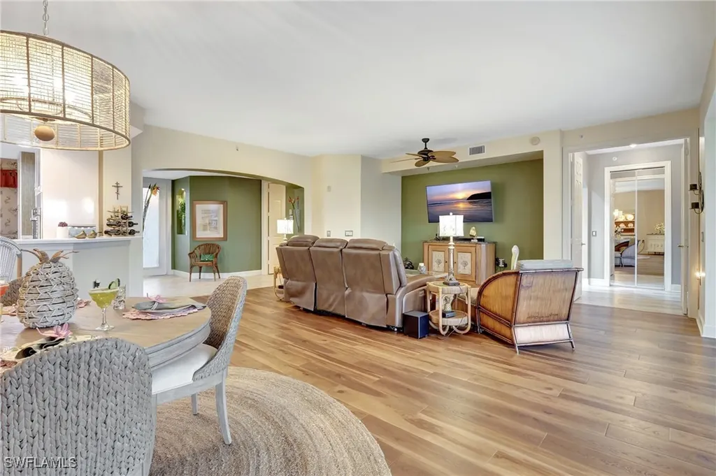 720 Waterford Drive Naples FL 34113