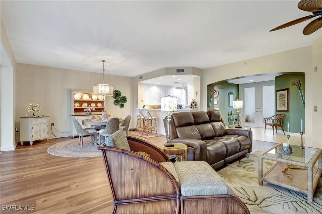 720 Waterford Drive Naples FL 34113