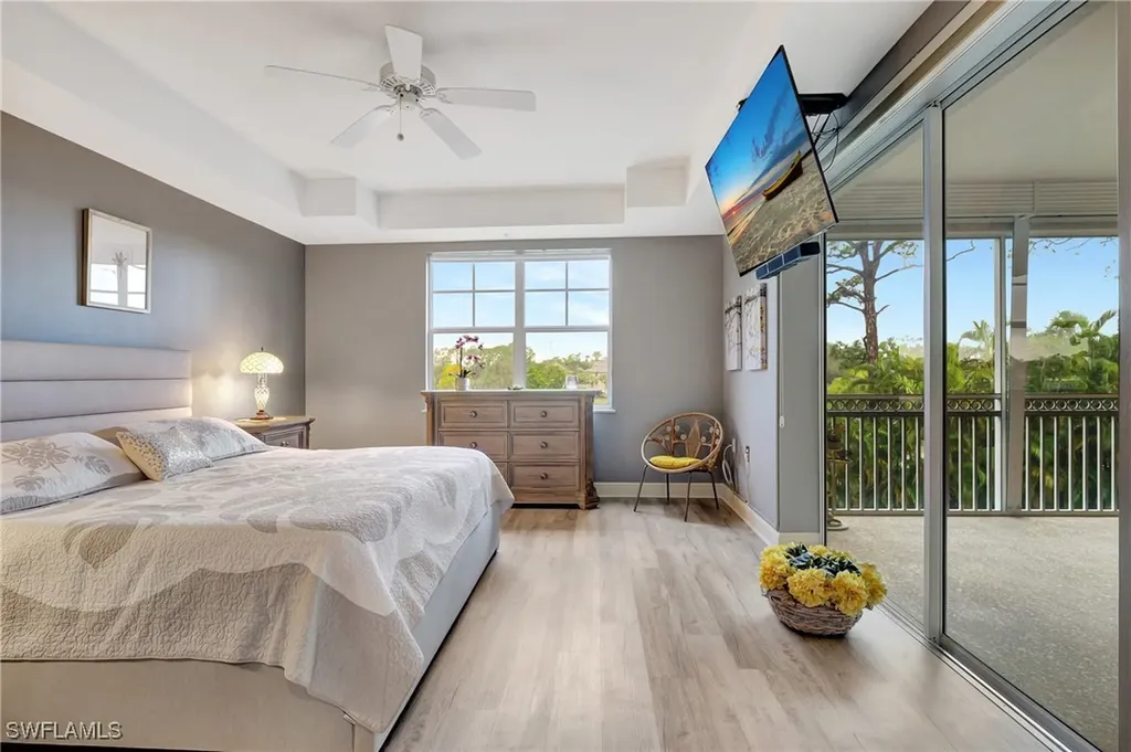 720 Waterford Drive Naples FL 34113