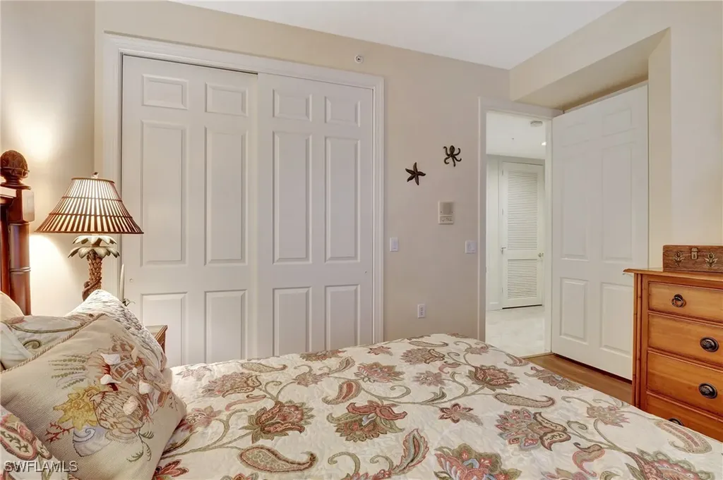 720 Waterford Drive Naples FL 34113