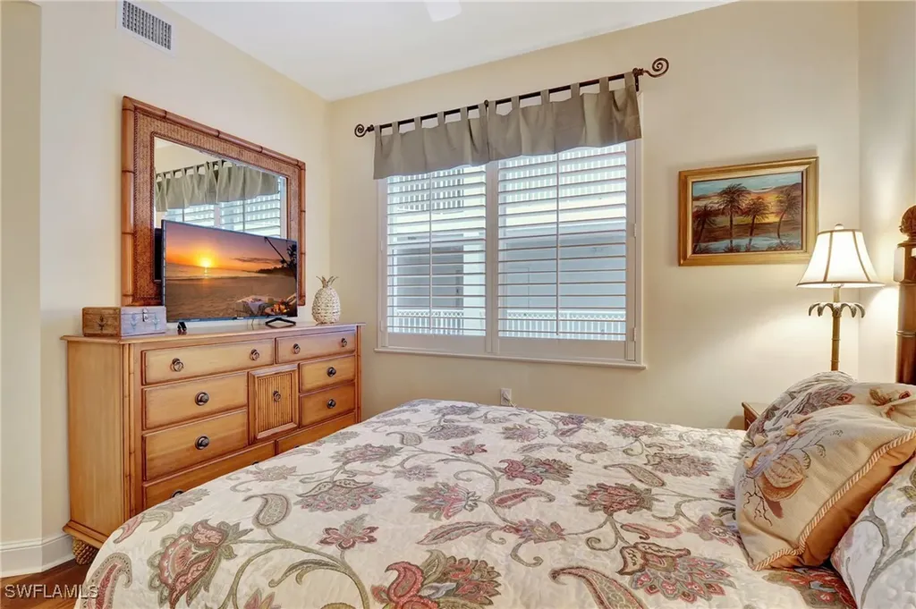 720 Waterford Drive Naples FL 34113