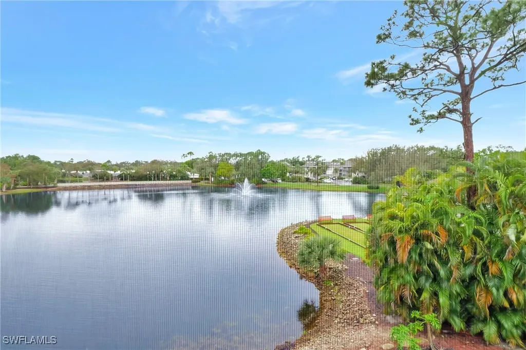 720 Waterford Drive Naples FL 34113