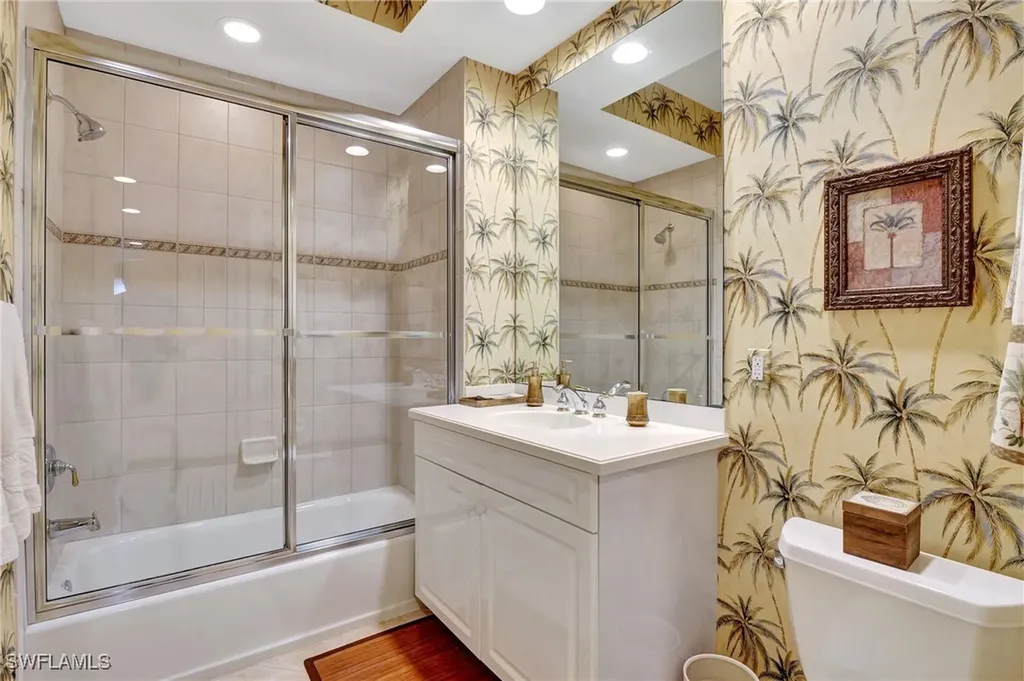 720 Waterford Drive Naples FL 34113
