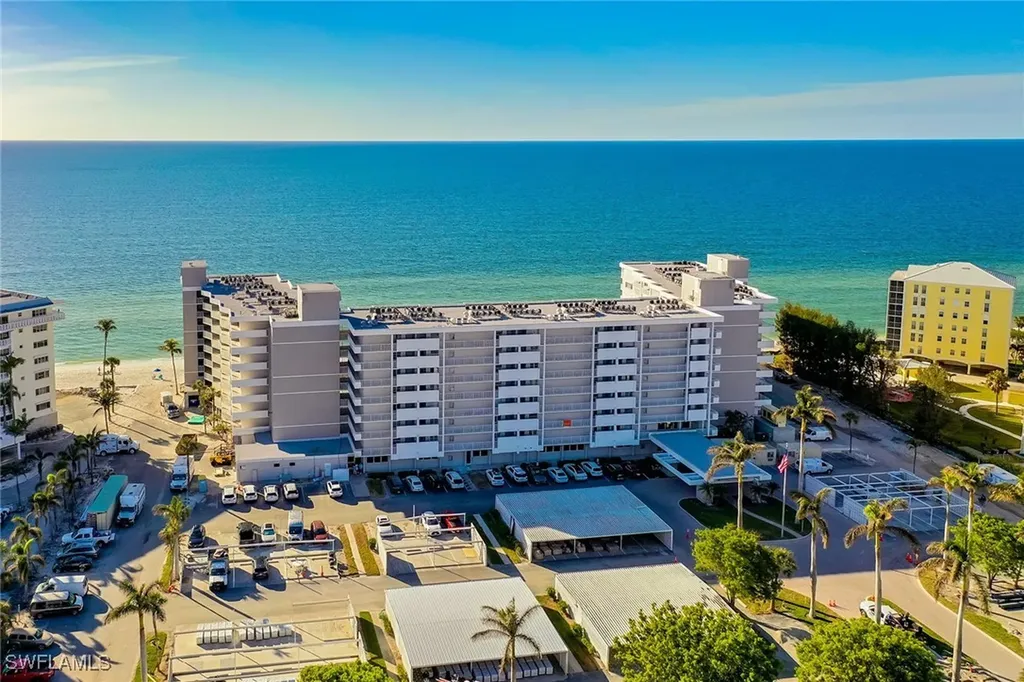3443 Gulf Shore Boulevard N Naples FL 34103