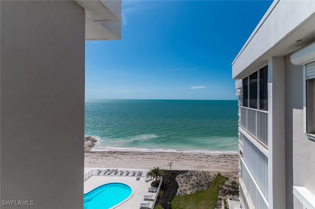 3443 Gulf Shore Boulevard N Naples FL 34103