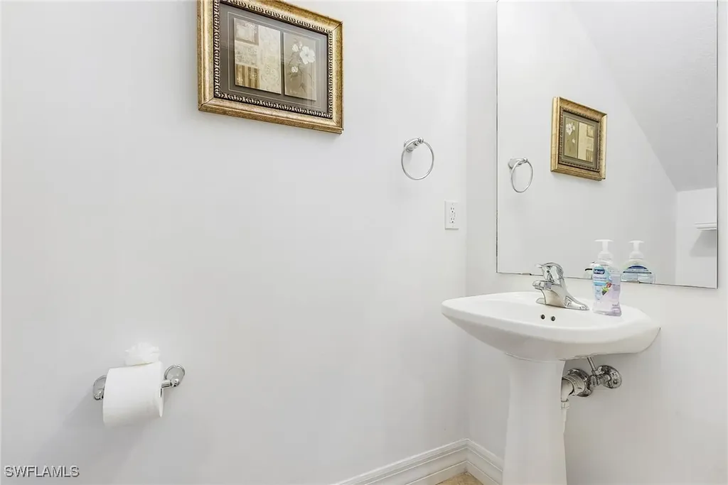 9814 Quinta Artesa Way Fort Myers FL 33908