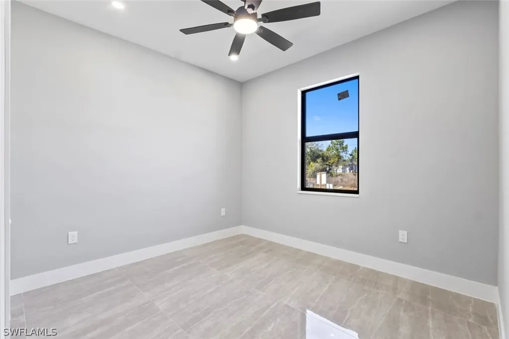 3815 9th Street SW Lehigh Acres FL 33976