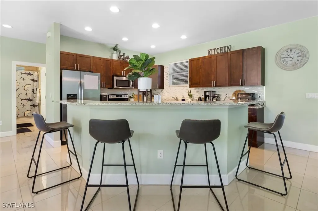2754 22nd Avenue NE Naples FL 34120