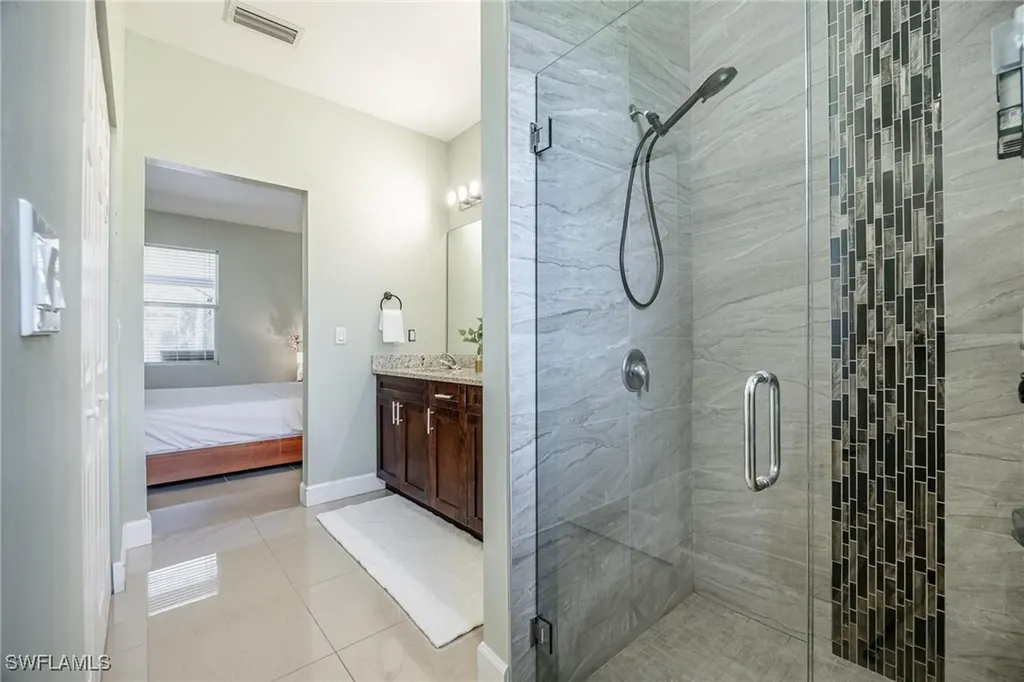 2754 22nd Avenue NE Naples FL 34120