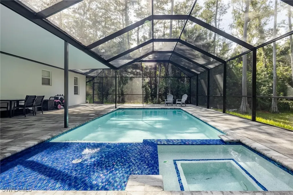 2754 22nd Avenue NE Naples FL 34120