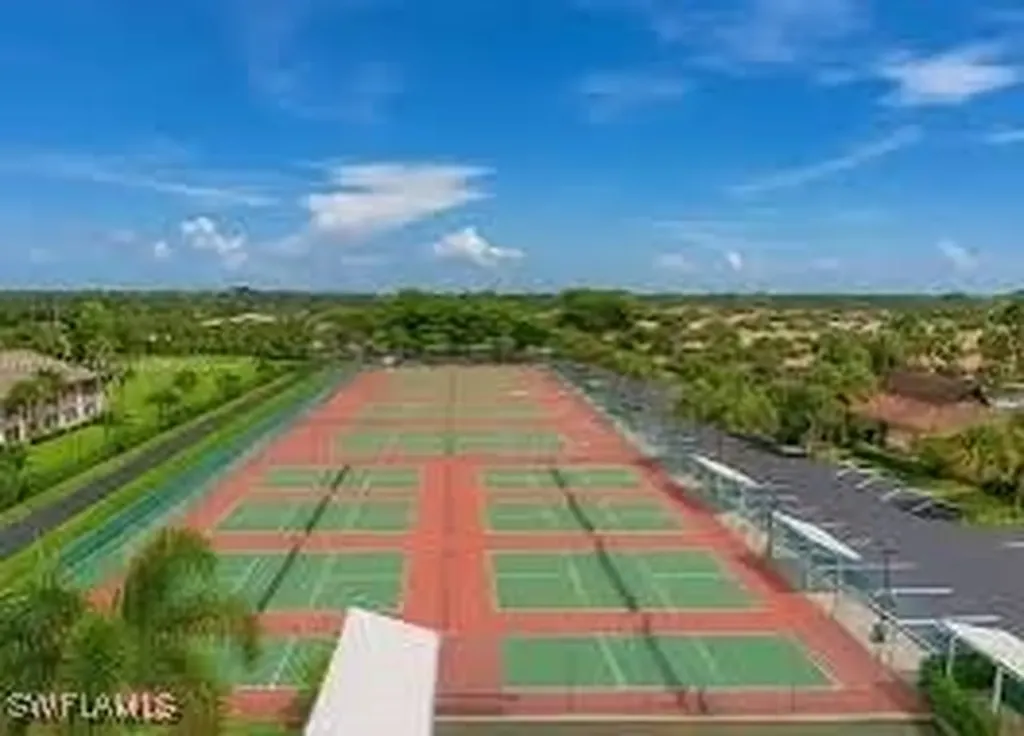3560 Antarctic Circle Naples FL 34112