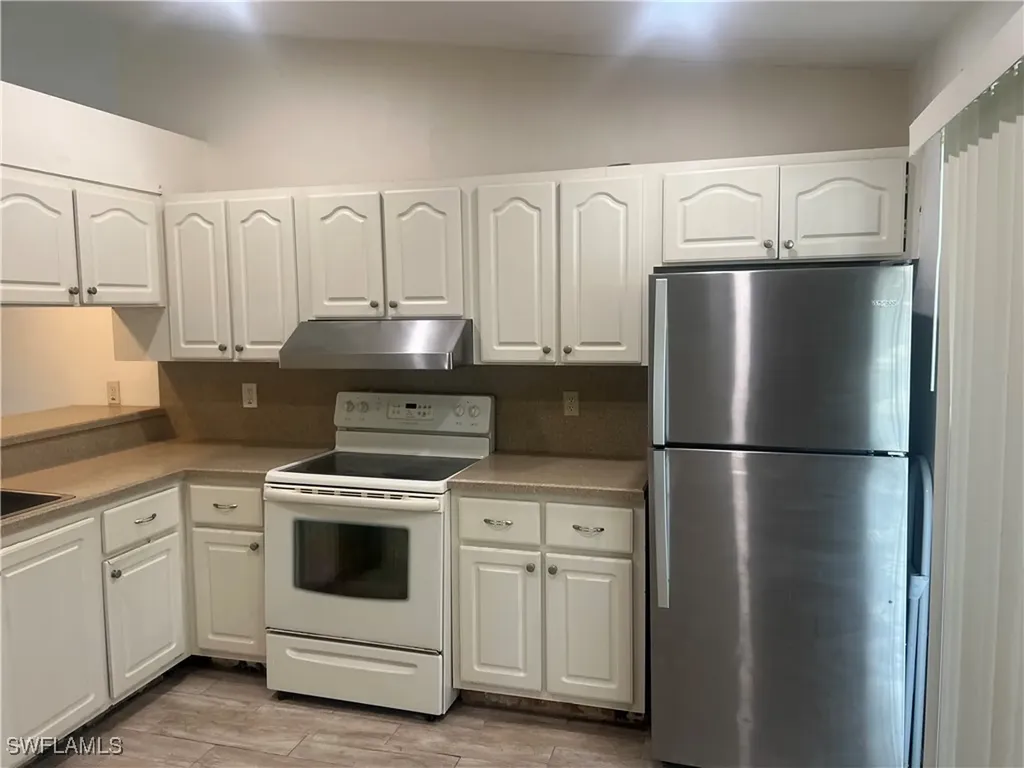 3560 Antarctic Circle Naples FL 34112