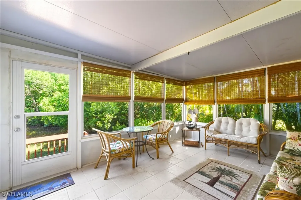 234 Riverwood Road Naples FL 34114