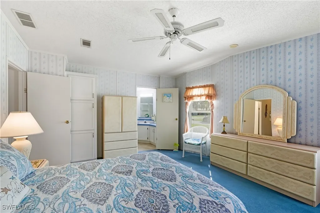 234 Riverwood Road Naples FL 34114