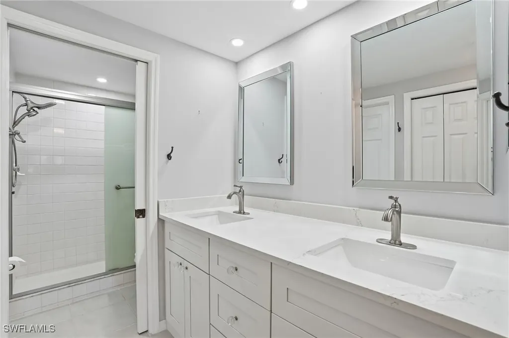 10241 Maddox Lane Bonita Springs FL 34135