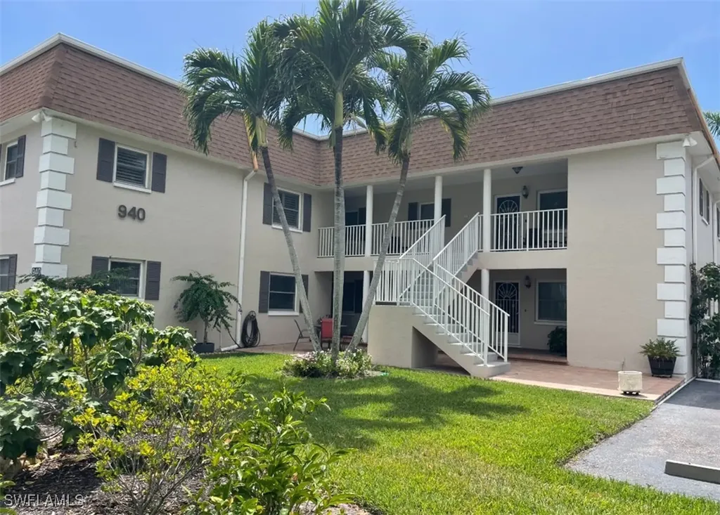 940 3rd Street S Naples FL 34102