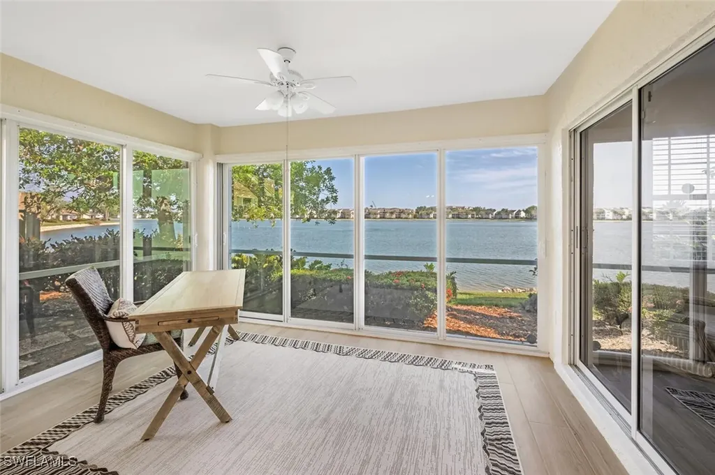 2604 Sailors Way Naples FL 34109