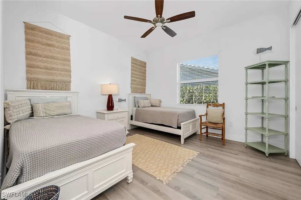 811 108th Avenue N Naples FL 34108