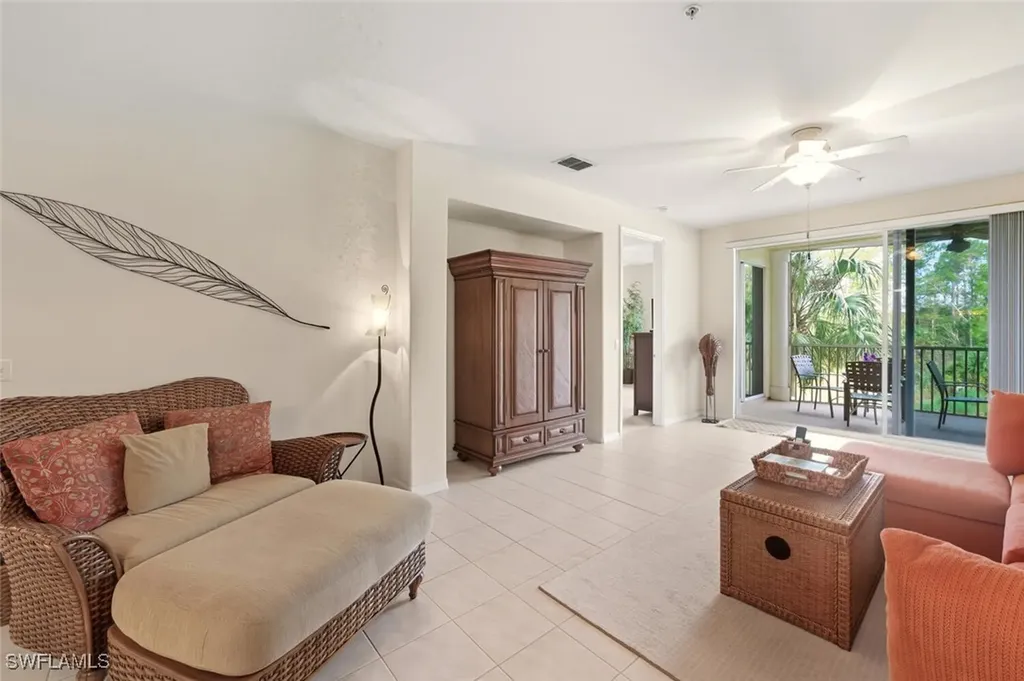 4863 Hampshire Court Naples FL 34112