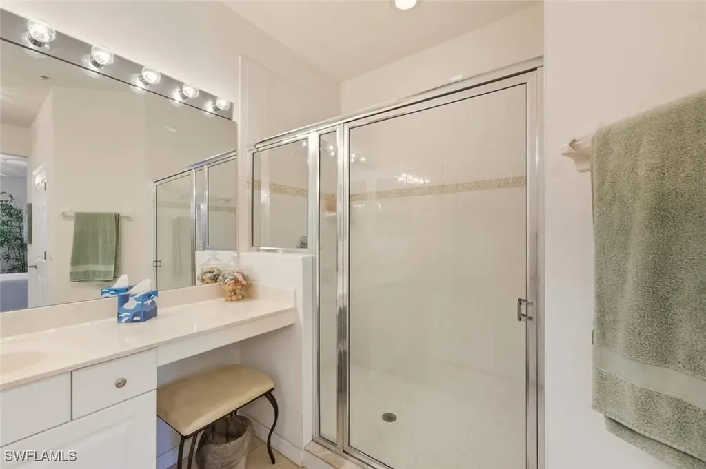 4863 Hampshire Court Naples FL 34112