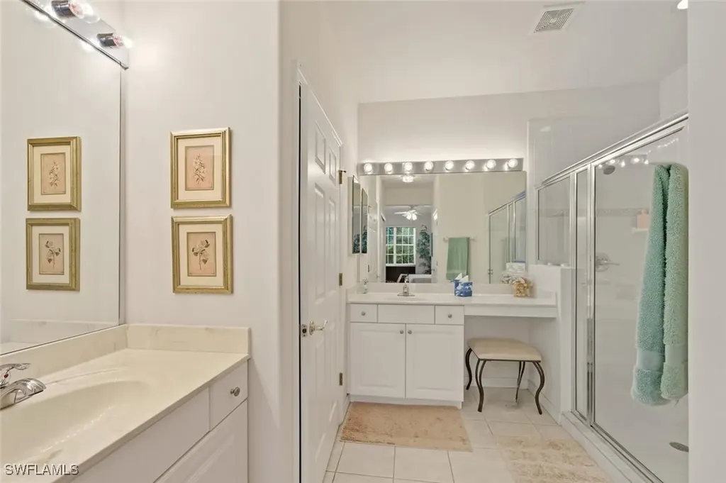 4863 Hampshire Court Naples FL 34112