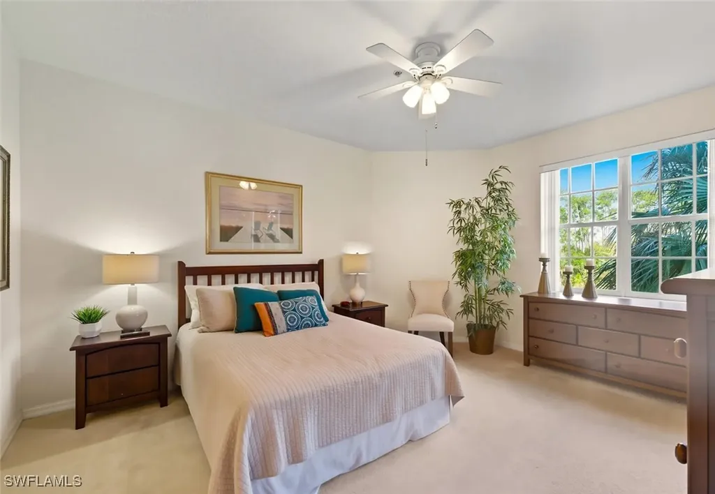 4863 Hampshire Court Naples FL 34112