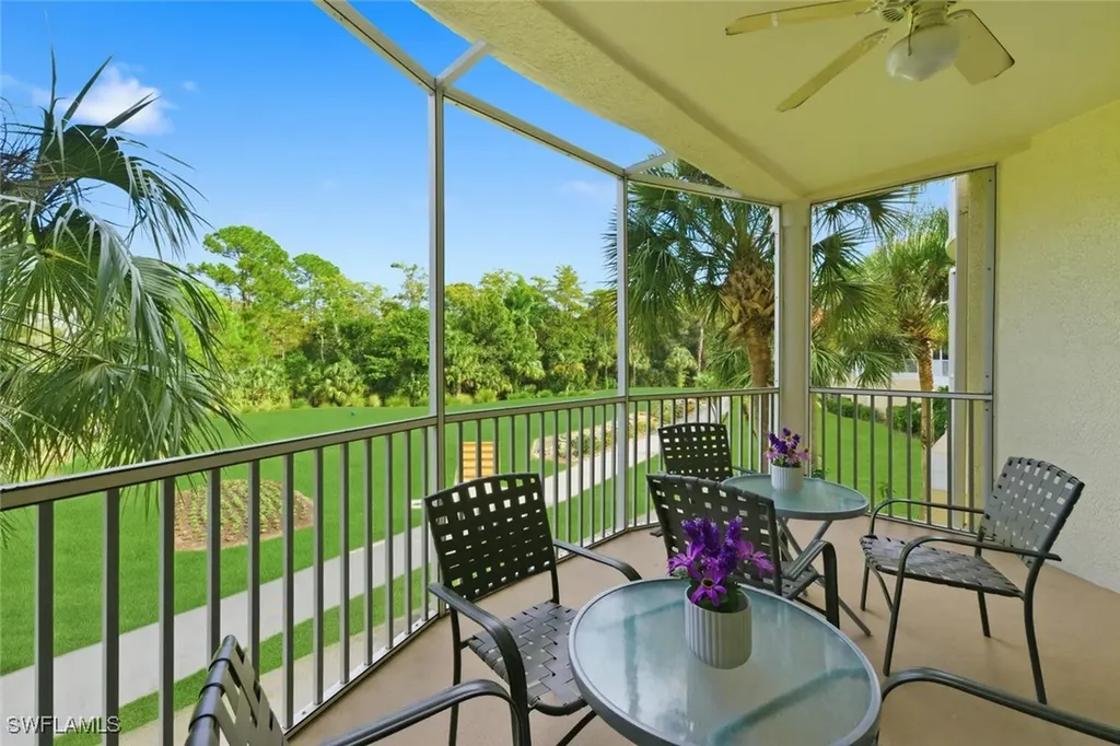 4863 Hampshire Court Naples FL 34112