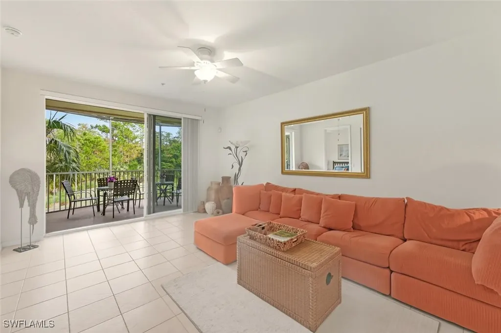 4863 Hampshire Court Naples FL 34112