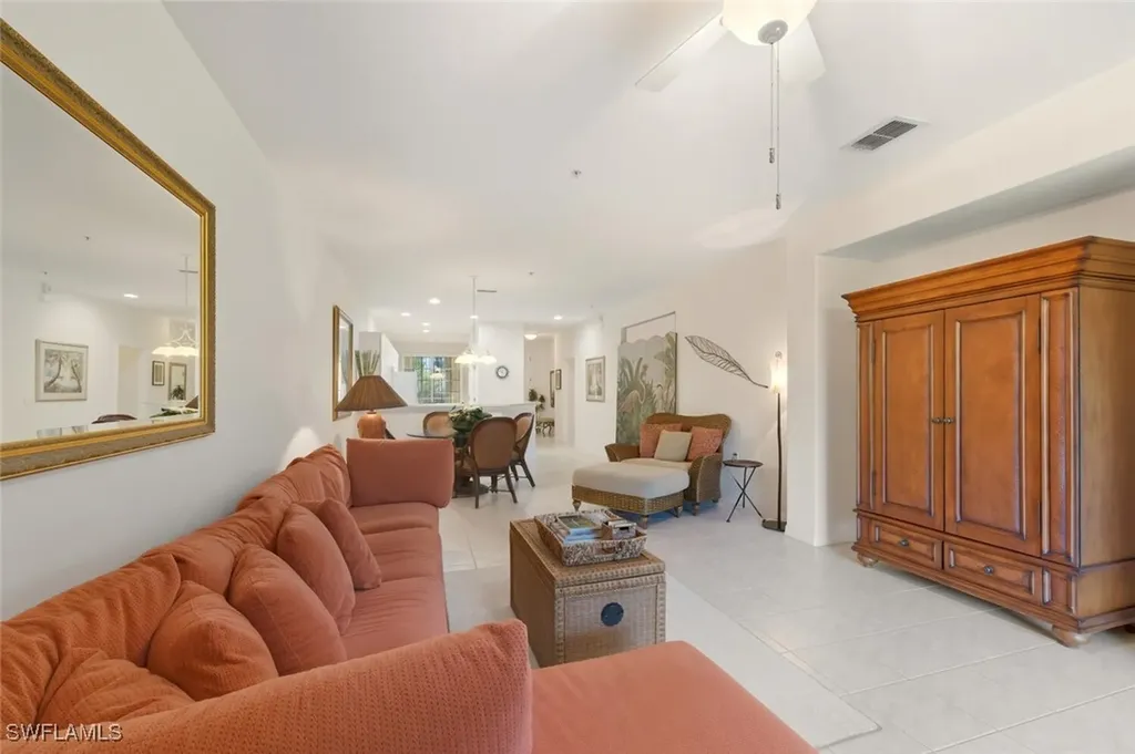 4863 Hampshire Court Naples FL 34112