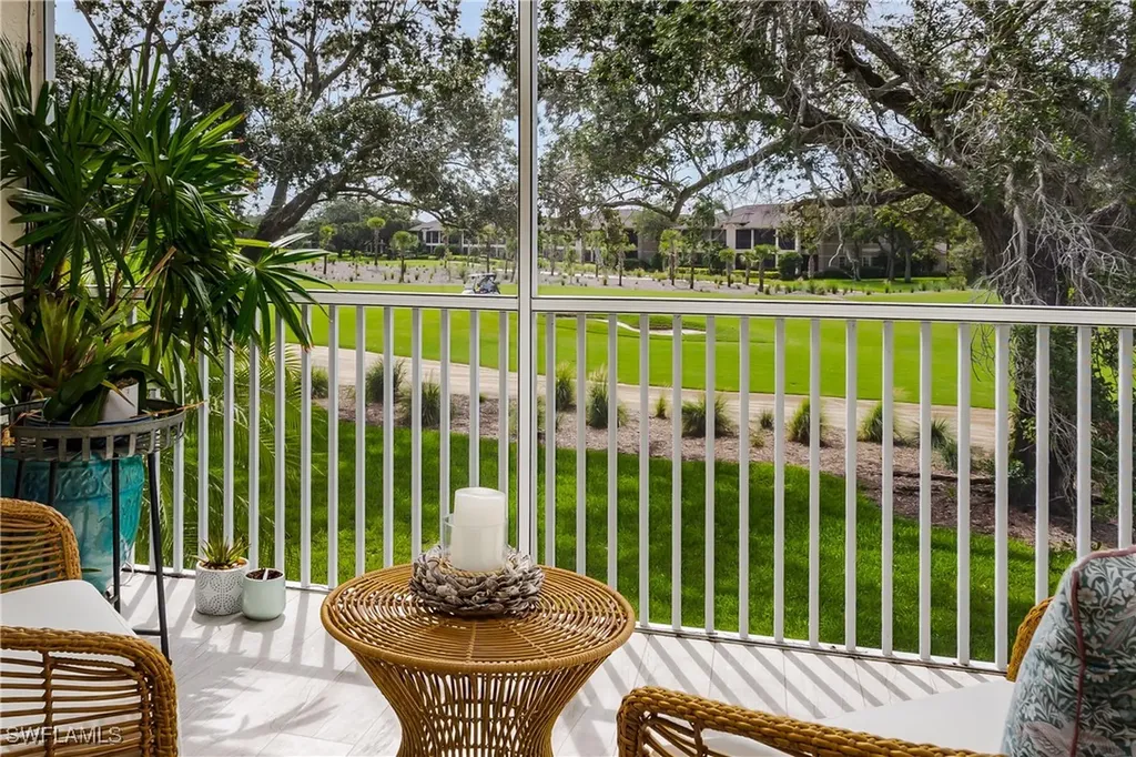650 Lalique Circle Naples FL 34119