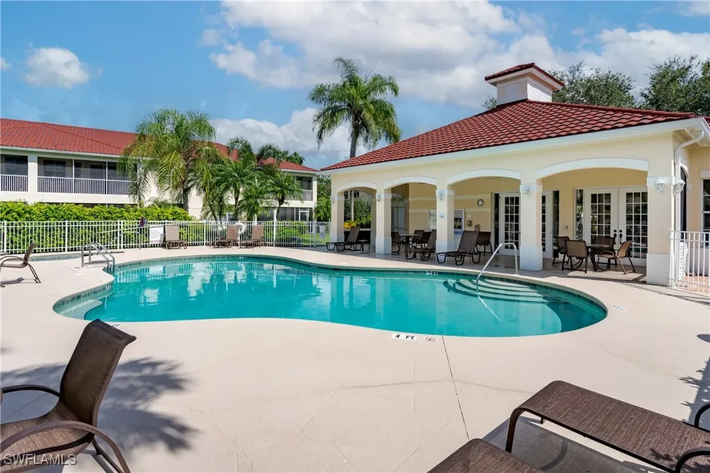 650 Lalique Circle Naples FL 34119
