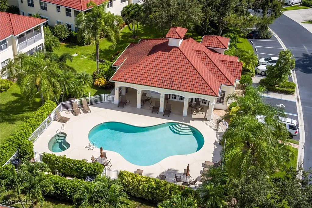 650 Lalique Circle Naples FL 34119