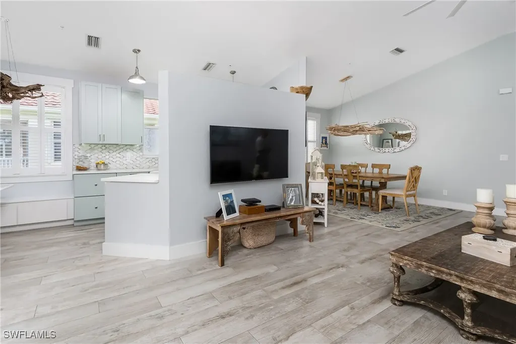 650 Lalique Circle Naples FL 34119