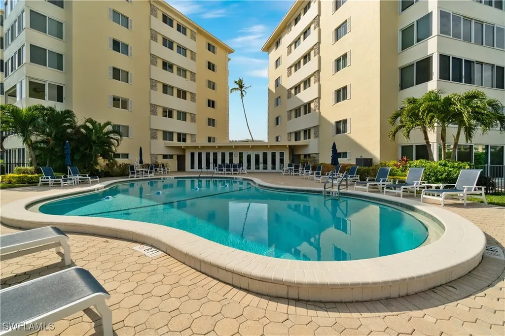 3420 Gulf Shore Boulevard N Naples FL 34103