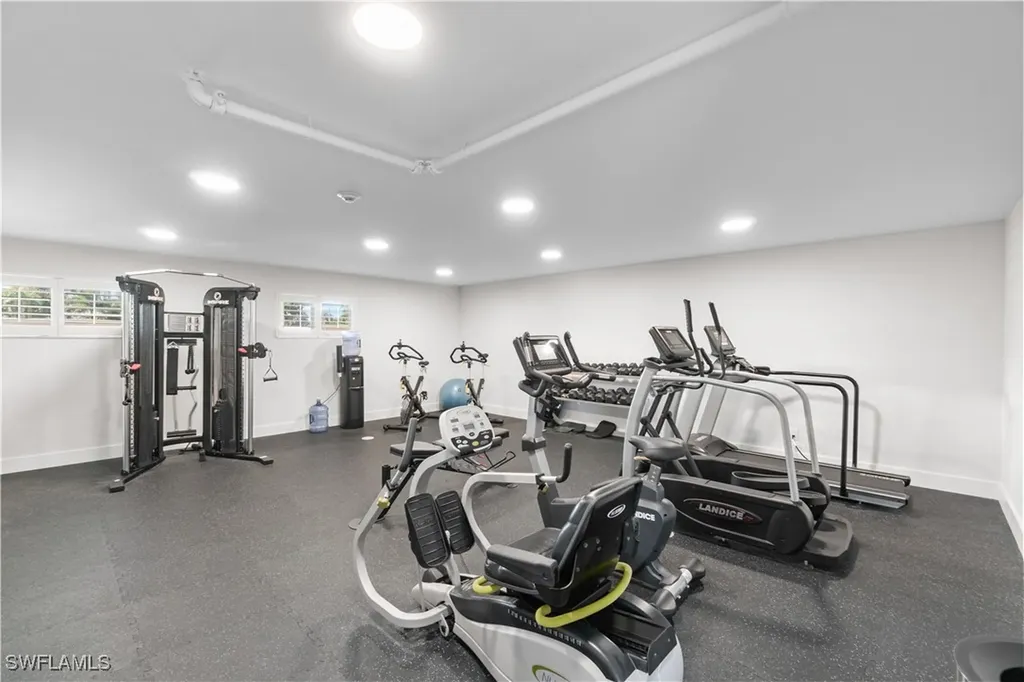 3420 Gulf Shore Boulevard N Naples FL 34103