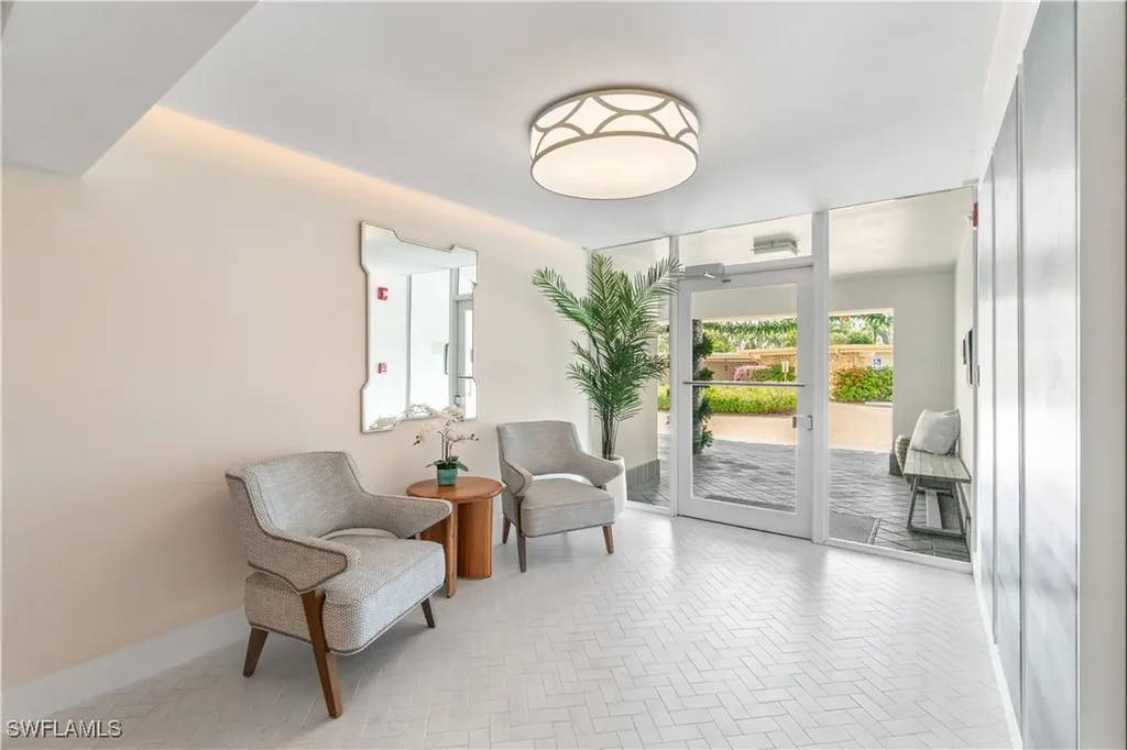 3420 Gulf Shore Boulevard N Naples FL 34103