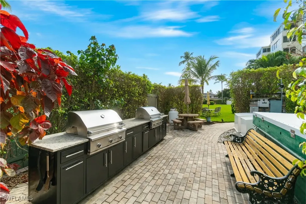 3420 Gulf Shore Boulevard N Naples FL 34103