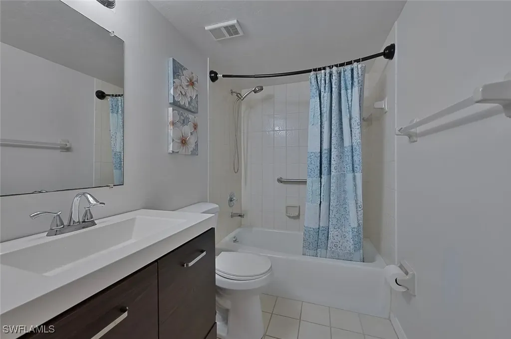15161 Cedarwood Lane Naples FL 34110