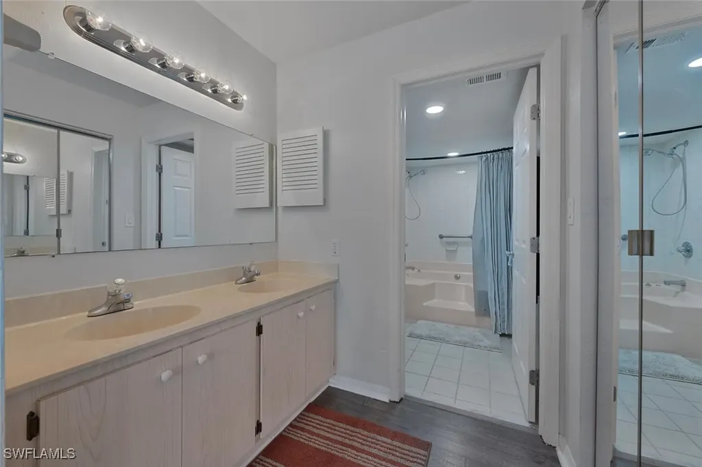 15161 Cedarwood Lane Naples FL 34110