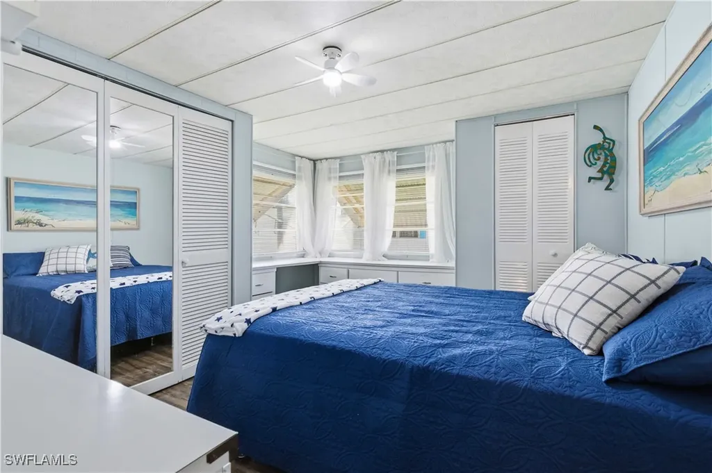 123 Cedar Lane Naples FL 34114