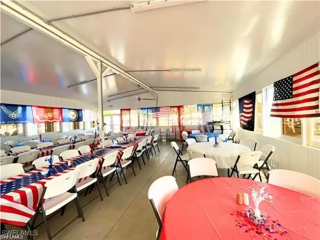 123 Cedar Lane Naples FL 34114